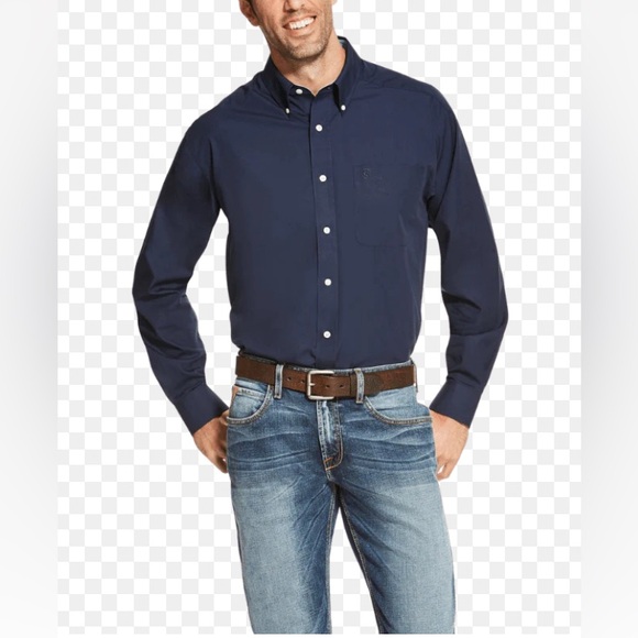 NWT Ariat Men's Wrinkle Free Solid Navy Blue Long Sleeve Button Down | Size L - Picture 1 of 9